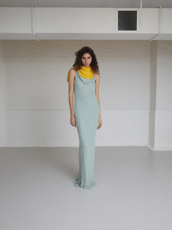 DRESS V
