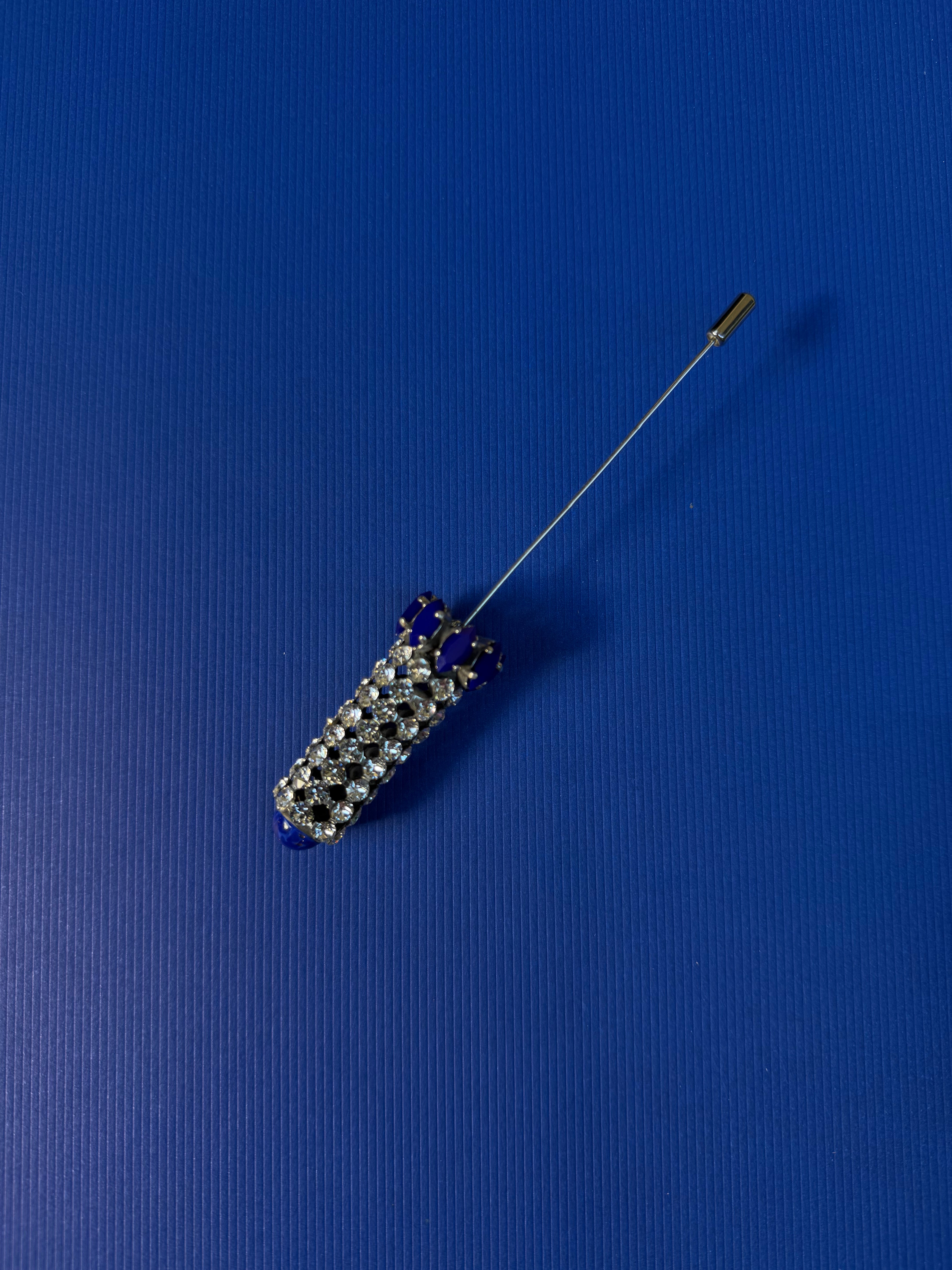 PIN IV