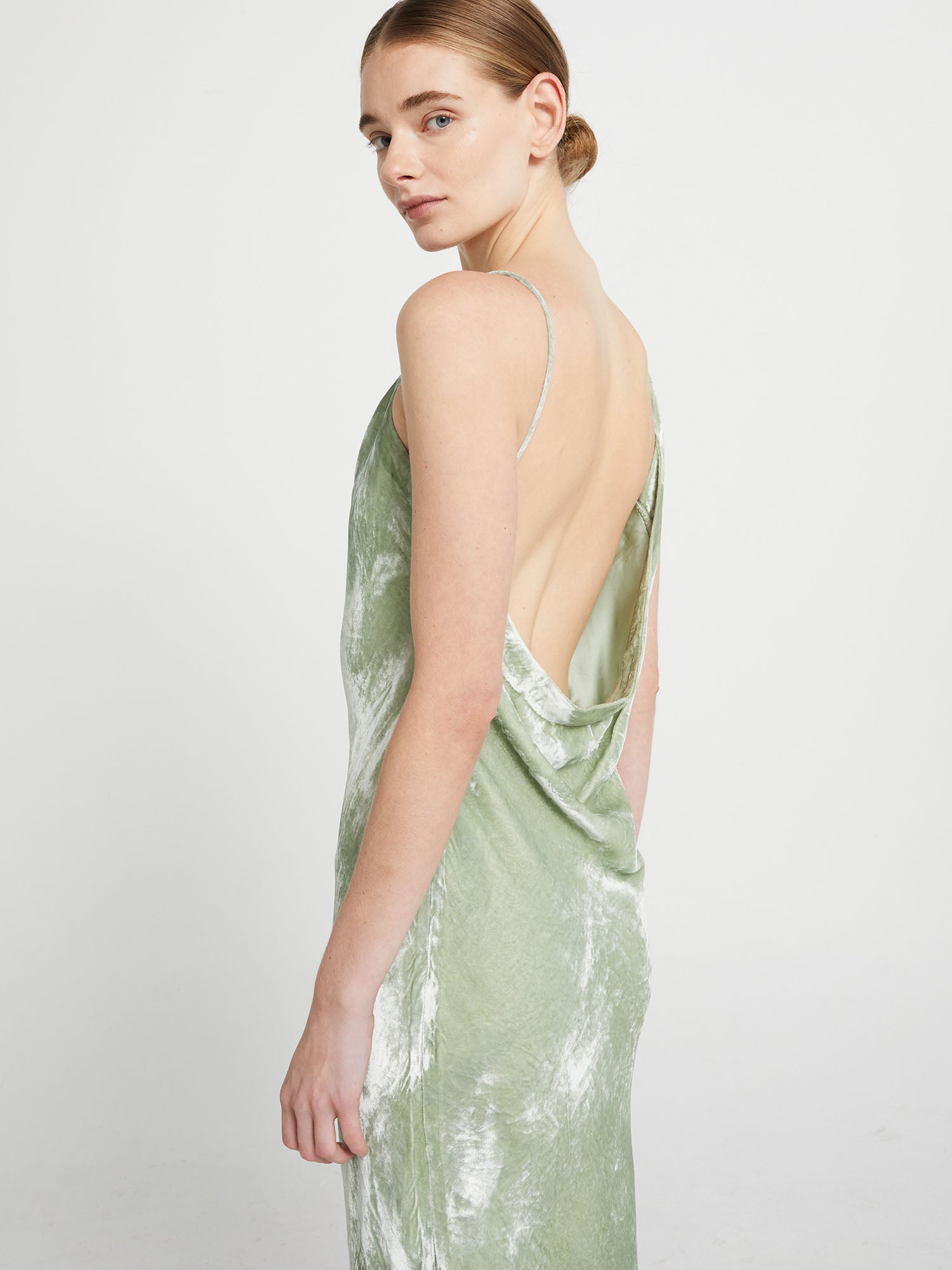 DRESS VII