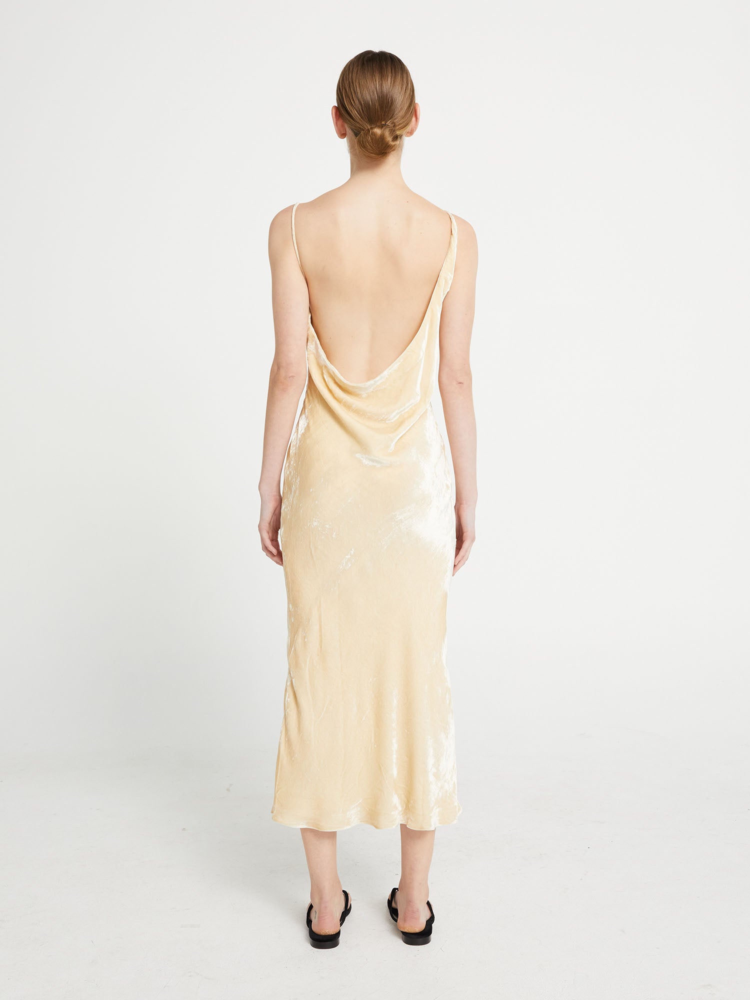 DRESS VII