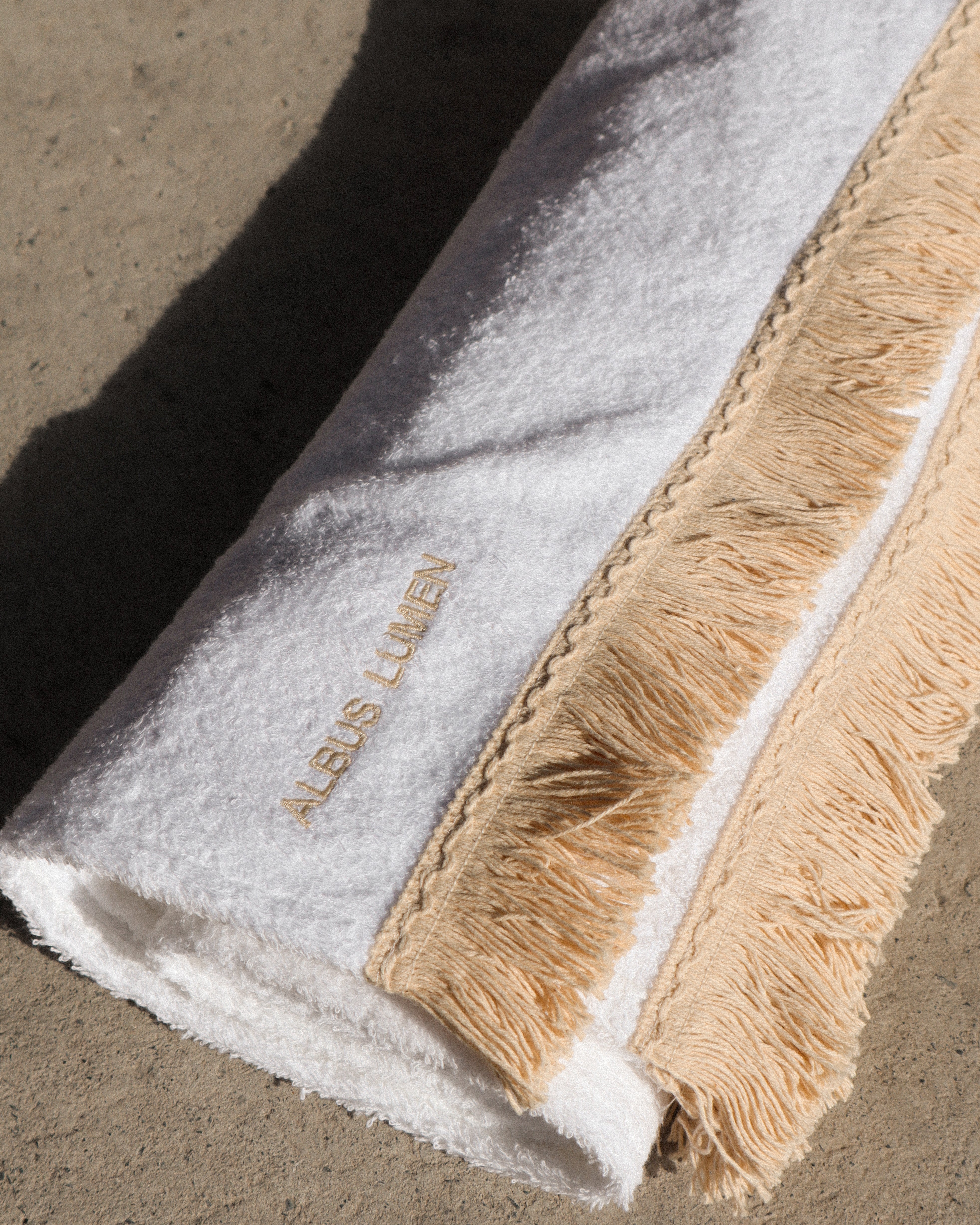 Safi Fringed Beach Towel - White/Natural